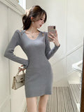 Zingj New Autumn 2024 V-Collar Hanging Neck Long-Sleeved Knitted Dress Shows A Slim Figure And A Bottom-Bagged Hip