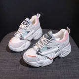 pring All-Match Casual White Sports ShoesOutfit