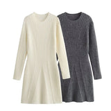 New Fashionable Knit Dress With Round Collar And Long Sleeves In