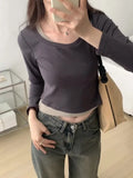 Long-Sleeved T-Shirts Are Worn Inside The Collarbone Jackets Of The New Early Autumn