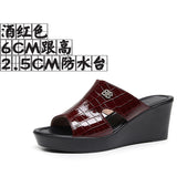 Leather Slope And Slippers Women Wearing Fashion Pine Cake Thick Bottom Fitting Room A Word Drag Anti-Slip High And Cow Skin Cold