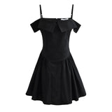 New Style Of Sweet Wind In Early Spring Has A Slim Collar And Shows A Thin Solid Color Halter