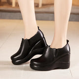Women's Shoes With Velvet, Thick Soles, Waterproof Table, Deep Slope Heels, Simple, Fashionable Overshoes, High