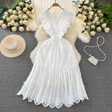 Temperament Flying Sleeve V Collar Waist Shows Thin A Word Big Pendulum Hollowed-Out Dress Seaside Holiday Long