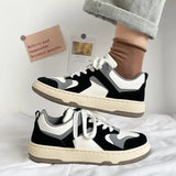 Vintage Student SneakersOutfit