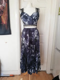 Vacation Beach 2pcs Set Women Floral Printed Short Strapless Tops And High Waist Pleated Long Skirt Suit Spring