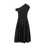 New Summer Dress With A High Waist And A Slim, Asymmetrical Long Dress In Solid
