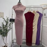 Unique Dress With Thin Folds And Hips High-Collar After The Opening Of The Fork Dress