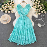 Temperament Flying Sleeve V Collar Waist Shows Thin A Word Big Pendulum Hollowed-Out Dress Seaside Holiday Long