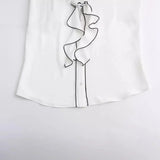 New Color Trim Laminated Sleeveless Blouse
