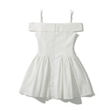 New Style Of Sweet Wind In Early Spring Has A Slim Collar And Shows A Thin Solid Color Halter