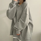 Solid Color Oversized SweatshirtOutfit