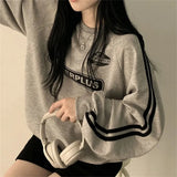 Vintage Logo Print Striped Sleeve SweatshirtOutfit