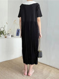 Women's Knitted Dresses 2024 Korean Fashion Short Sleeve Lapel Ladies Casual Loose Vintage Knitting Long Dress