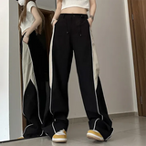 Contrasting Straight Leg SweatpantsOutfit