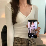 Sense Of European V-Collar Long-Sleeved T-Shirt A New Style Of Foreign Style For Women In Autumn And
