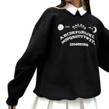 Loose sweatshirt with removable collarOutfit