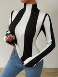 Women's Spring And Autumn Classic Black And White Bumpy Knitted Jersey Slimming Inside