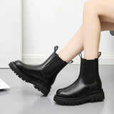 Zingj Boots Women Fall 2023 New British Wind Boots Platform Chesille Short Boots Inss Damp Chimney Boots-Outfit
