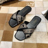 Zingj Size 42 Online Celebrity Slippers Women Wear 2023 New Summer Fashion Flat-Soled Sandals