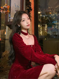 Hot Girl Red Velvet Dress Women's Autumn/Winter Christmas Square Collar Long-sleeved Slim Fit A-line Dress Female