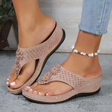Asia's New Hollow Slope And Flip-Flops Of Summer Large-Size Rivet Flower Clip Beach Cold