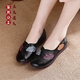 Zingj New Leisure Flat-Soled Mother Shoes Leather Soft Soles Middle-Aged And Elderly Women's Shoes National Style Comfortable Large Size Women's Singles