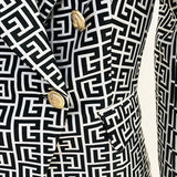 Star New Female Coat Lion Button Double Buckle Repair Geometry Of The Figure Of The