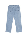 Light Wash Denim Boyfriend Jeans- Outfit
